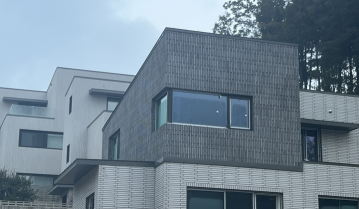 안녕하세요, 건기넷 입니다. 오늘은 화성 지역에서 진행한 우리의 최신 전원주택 건축 프로젝트에 대해 소개하고자 합니..
