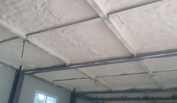 이번 현장은 남안성에 위치한 상업공간 및 창고 건물로 기존 데크플레이트 구조의 천장을 가진 건물이었습니다. 공장이나 창고 건물..